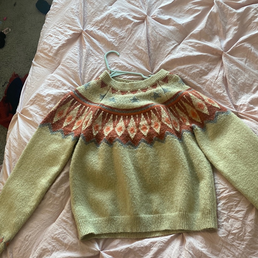 Tan soft sky and sparrow sweater